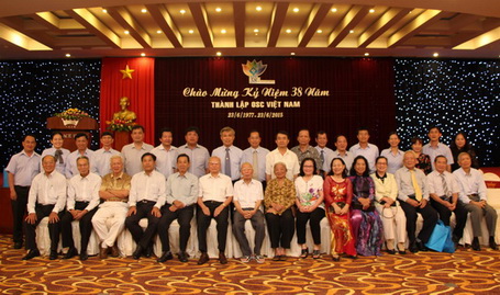 Gặp mặt các cán bộ lão thành nhân kỷ niệm 38 năm thành lập OSC Việt Nam
